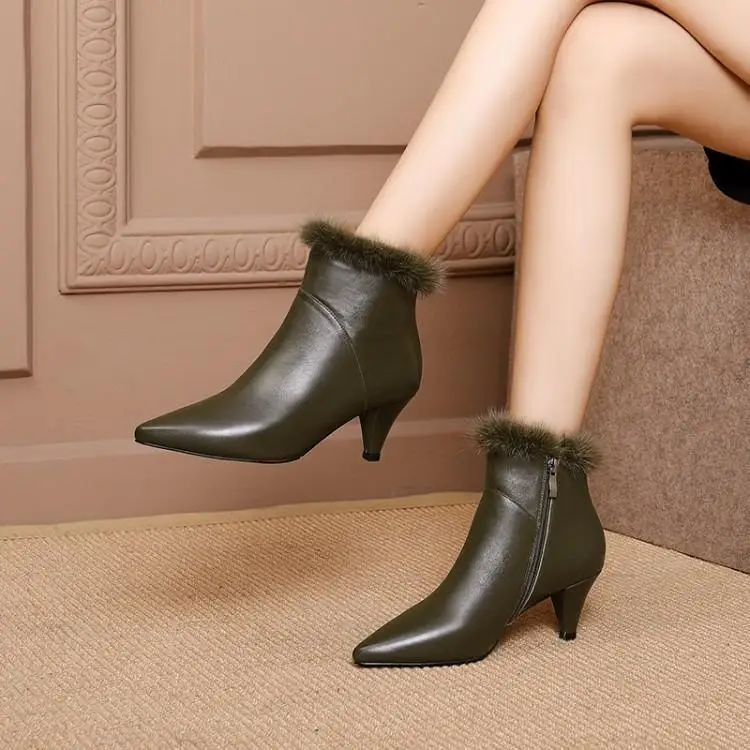 Осень-зима 2019 меховые сапоги с кожаным наконечником Ботинки martin обувь на высоком