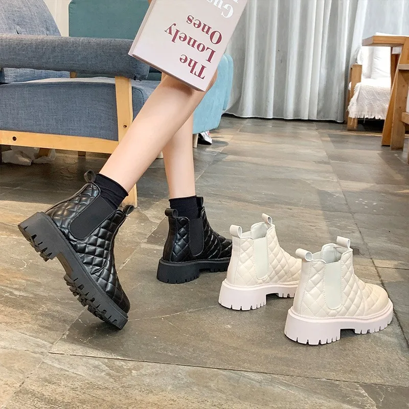 

Women's Boots Autumn and Winter New Thick-soled Casual Short Boots Snow Boots Women's Winter Plus Velvet Smoke Boots Wedges