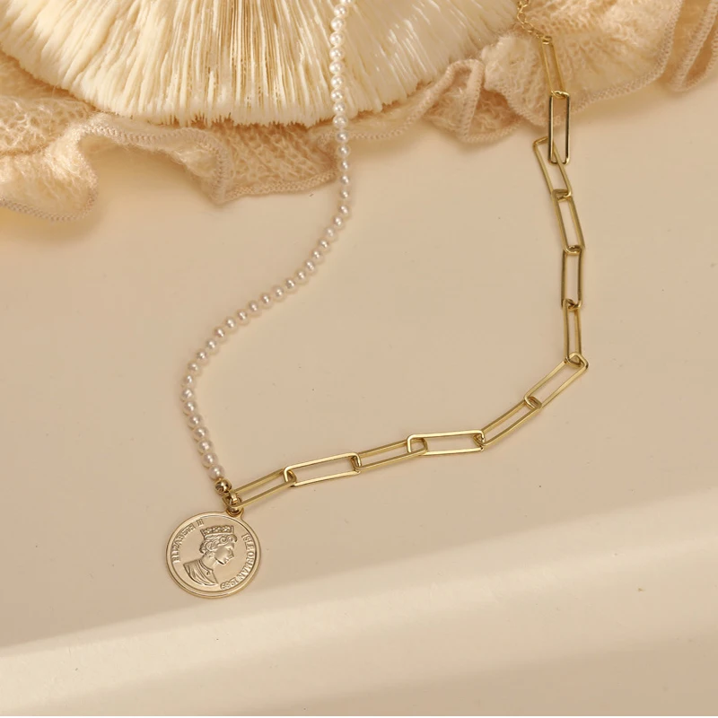 

Gothic Baroque Pearl Choker Coin Pendant Necklace for Women Punk Bead Lariat Gold Long Chain Necklaces Jewelry Christmas Gift