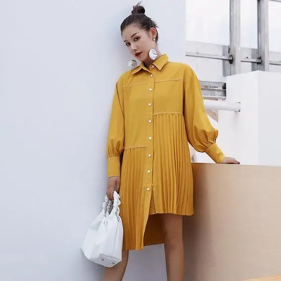 Асимметричное женское платье-рубашка с длинным рукавом плиссированное платье