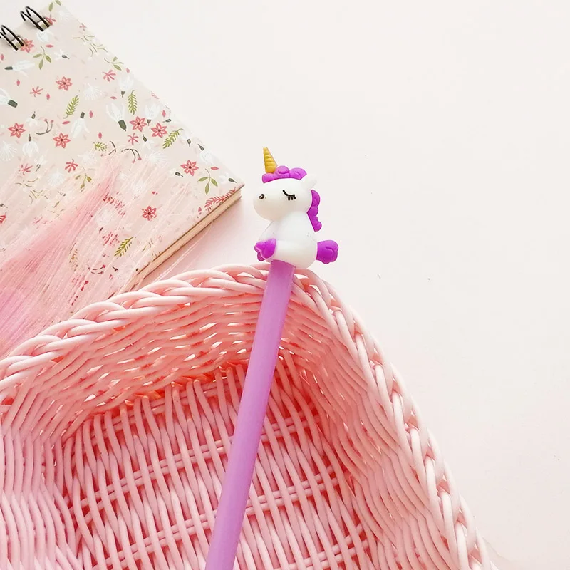 Радуга Единорог детская мультипликационная гелевая ручка милые Kawaii красивые черные чернила ручка для девочки детский подарок канцелярские принадлежности для офиса и школы - Цвет: unicorn 21