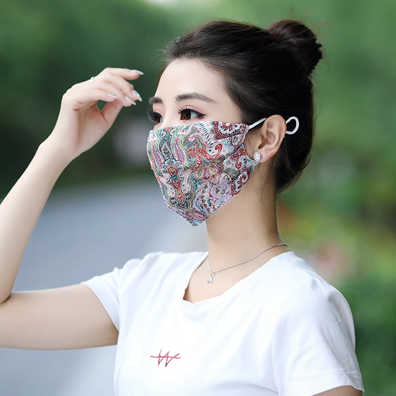 [Низкая цена] [глобальная бесплатная доставка] 2 шт. шелковая маска с принтом |