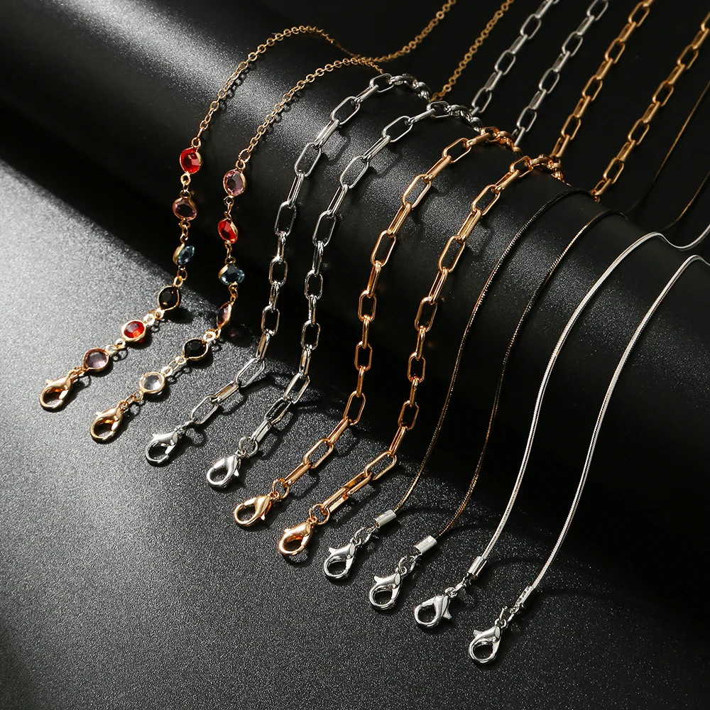 

Metal Glasses Chain Fashion Hanging Neck Anti-skid Beaded Glasses Lanyard Wholesale