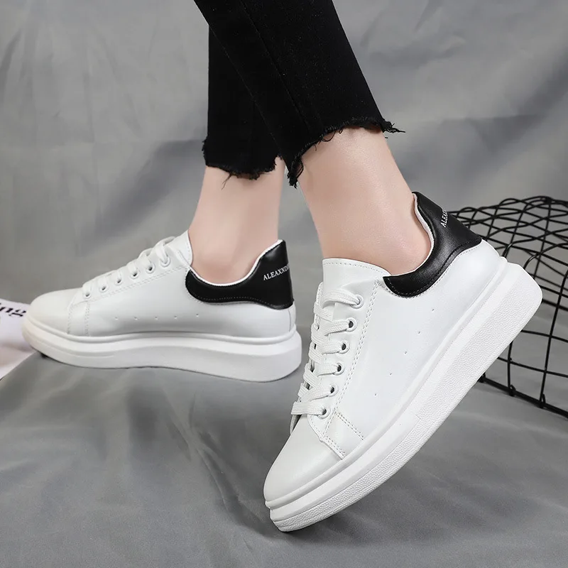 

Женские кроссовки на танкетке, дизайнерские, на шнуровке, дышащие, повседневная обувь на массивной подошве, белые, A04, лето