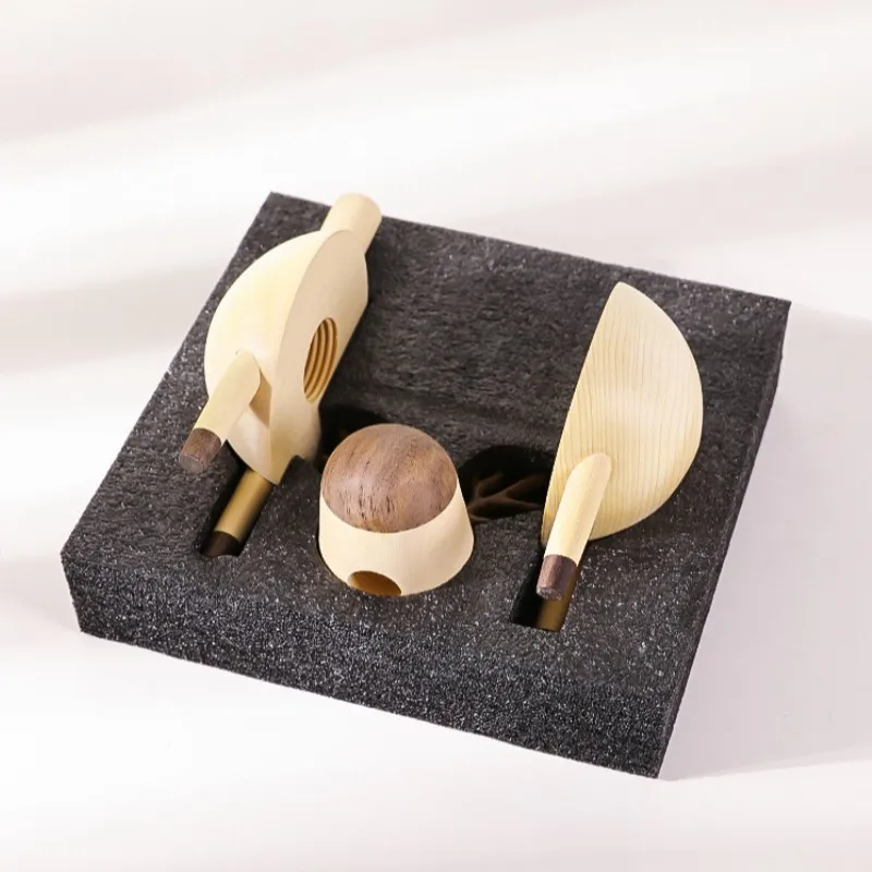 

Wood Elk Roll Paper Holder Cartoon Paper Storage Stand Roll Paper Tube Rack Desktop Ornaments For Kitchen Home Restaurant Hotel