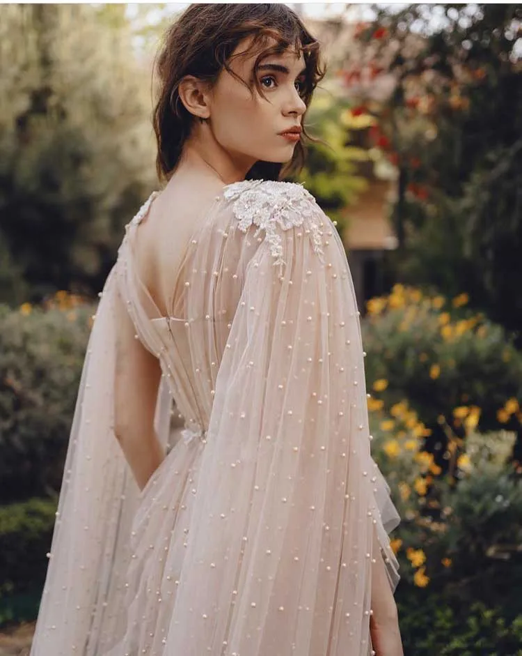 Goedkoop Elegant Vestidos De Fiesta O Hals Geappliceerd Kralen Parels Tulle Lange Mouwen Een Lijn Champagne Avondjurken