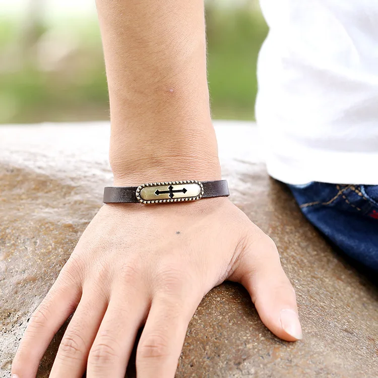 

Charm Cross Genuine Leather Men's Bracelet Punk Retro Male Bracelet Metal Button Classic Cuff Party Jewelry Gift