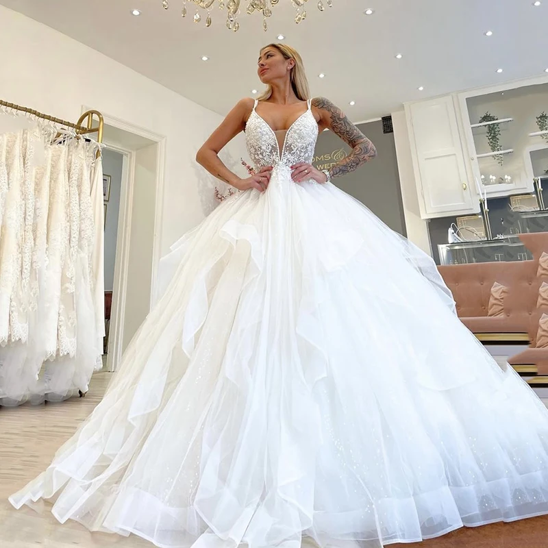 

Женское шифоновое свадебное платье MNGRL, Белое Бальное платье большого размера с V-образным вырезом и тонкими бретельками со шлейфом