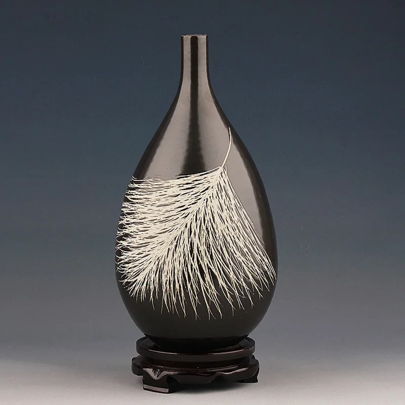 

Jingdezhen Sharply Glaze Black Ceramic Vase Lotus Pattern For Modern Home Sitting Room Adornment