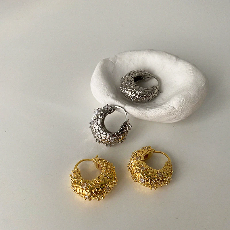 

Серьги-кольца женские, металлические, с фианитами, 2021