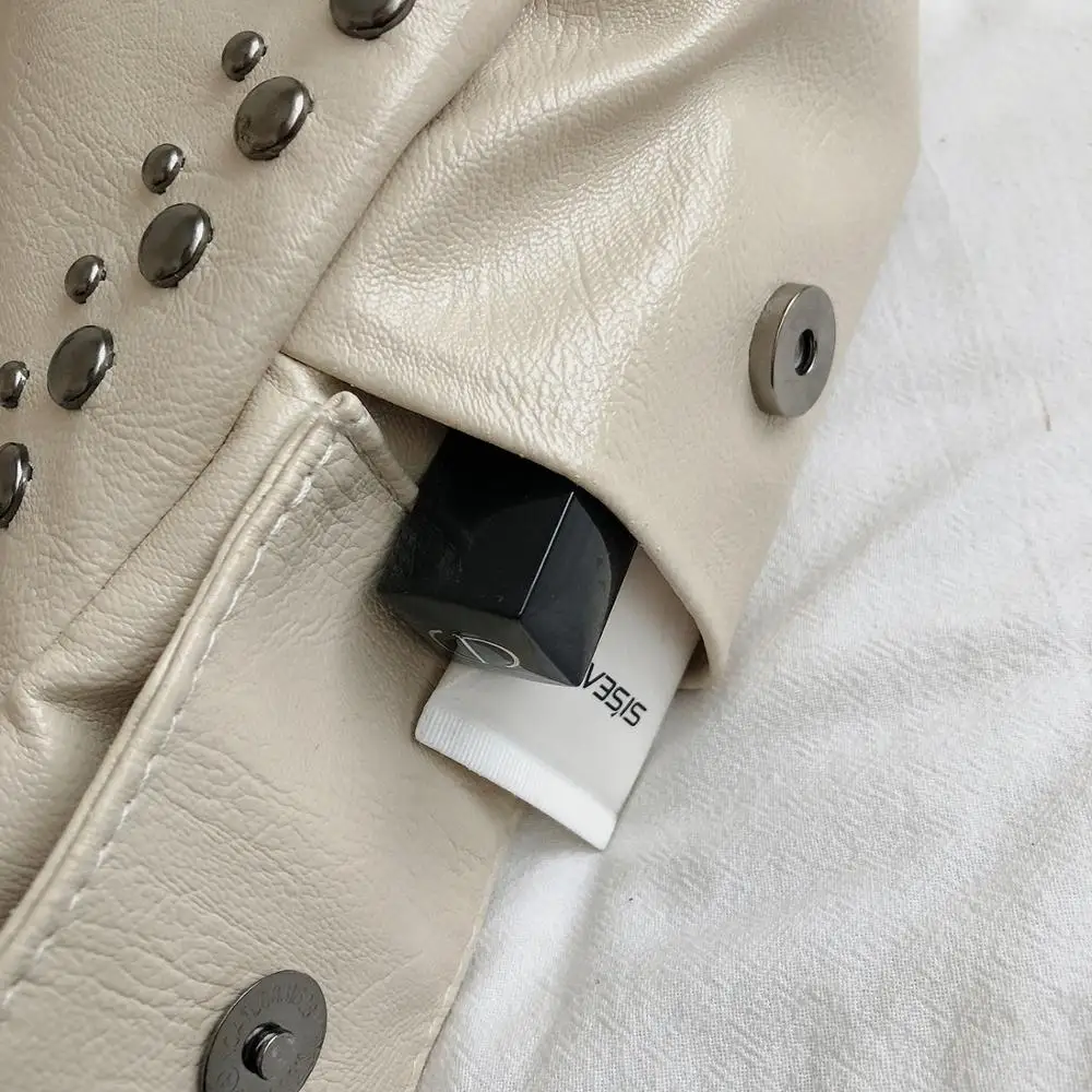 Сумки через плечо для женщин 2020 Женская винтажная сумка-мессенджер с заклепками