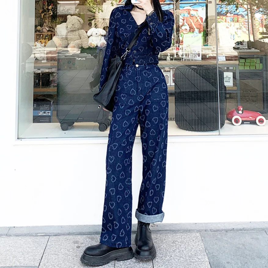 

Vintage Washed Jeans Women Streetwear Jeans Harajuku Love Embroidery Jeans Loose High Waist Big Pocket Jeans 2021New Cargo Pants