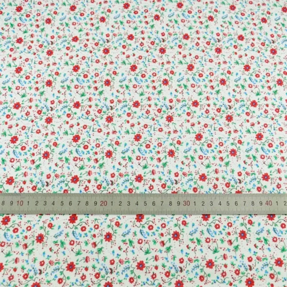 Красные цветы и зеленые листья дизайн 100% хлопчатобумажная ткань нарезанный