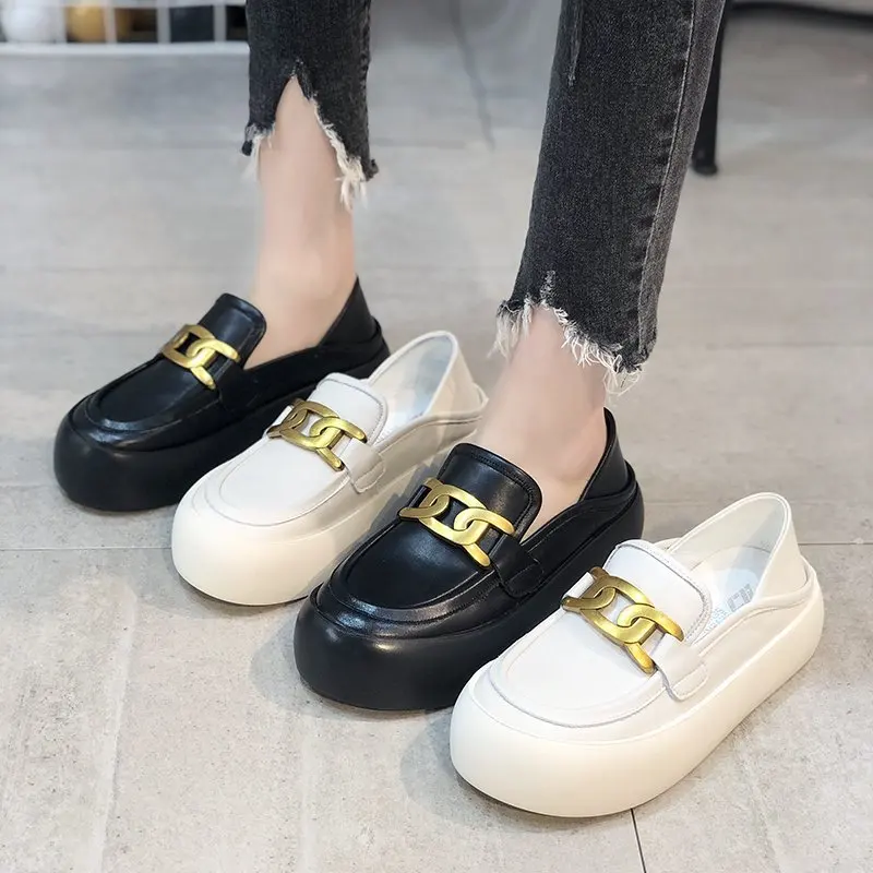 

Slip On Shoes For Women Round Toe Autumn Casual Female Sneakers Metal Chain Loafers With Fur Flats British Style Oxfords Slip-on