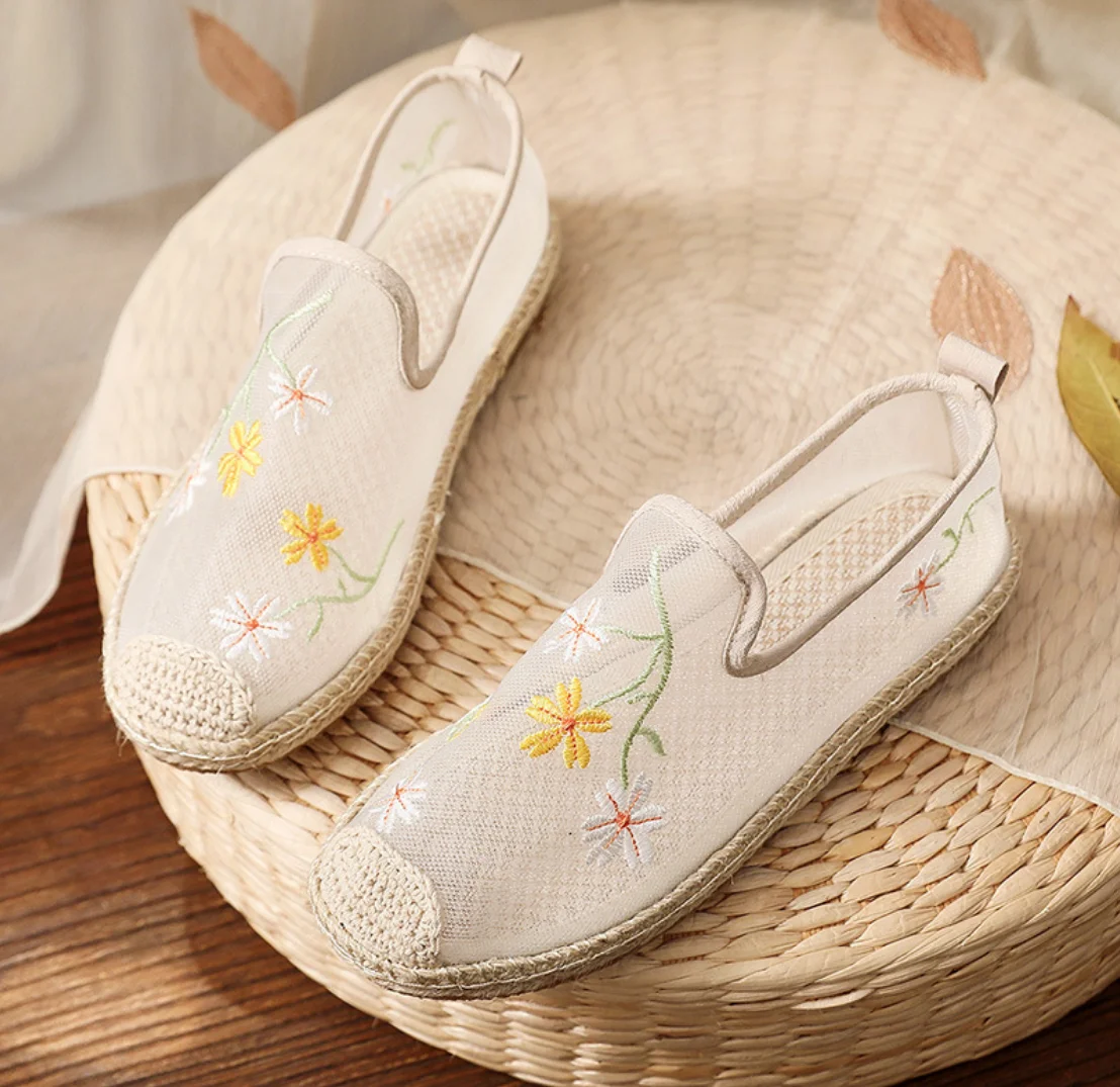

Summer Embroidery Loafers Women Flats Ethnic Style Women's Shoes Woman Soft Bottom Slip On Footwear Ladies Casual Fisherman Shoe