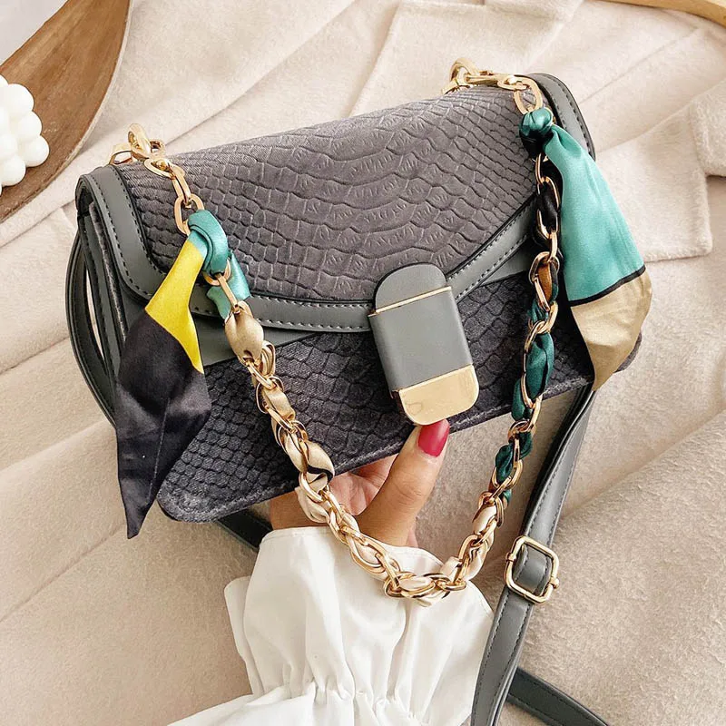 

Women Bag Velvet Handbag And Purses Ladies Crossbody Bag Square Hand Bags For Women 2021 Trendy Messenger Shoulder Purse