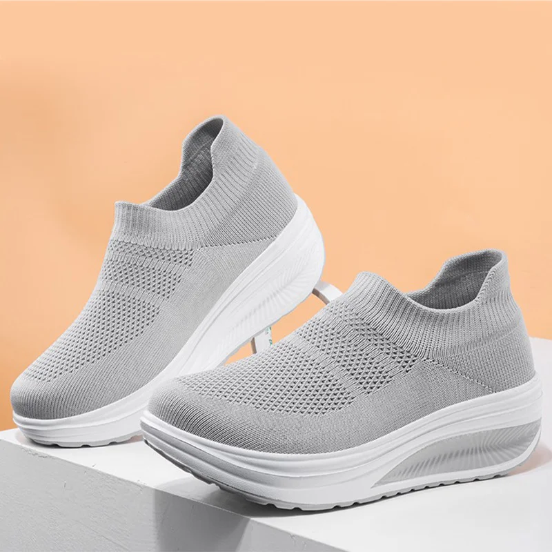 

Sneakers Women Femme Women's Shoes New Ladies Vulcanize Sneakers Shoes Girl Thick Bottom Loafers Slip On Female Shoe Plus Size