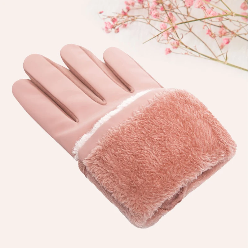 

F&U Fashion Warm Solf Gloves touch screen Mittens thick Plush Wrist Women Driving Gloves Velvet Decoration For women In Winter