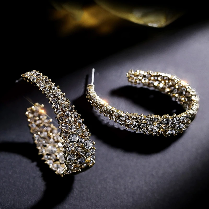 

2021 New Fashion Zircon Classic Pearl Earrings for Women Elegant Gold Color Geometric Dangle Earrings Ear Wedding Jewelry Gift