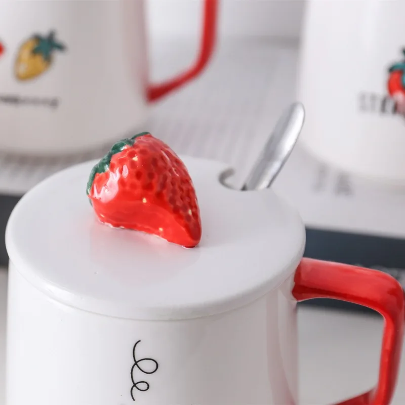 1 шт. креативная Милая трехмерная керамическая чашка с ручной росписью клубника