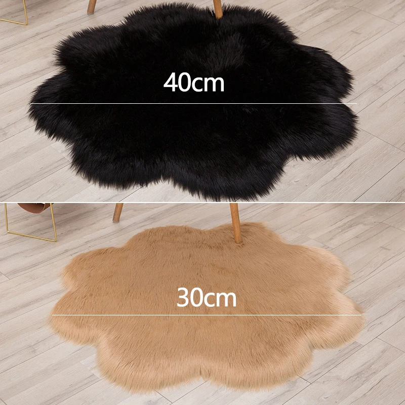 Противоскользящий мягкий ковер из искусственной шерсти размером 30 х30 см коврик