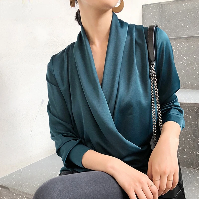 Женская атласная блузка с длинным рукавом свободного покроя | одежда