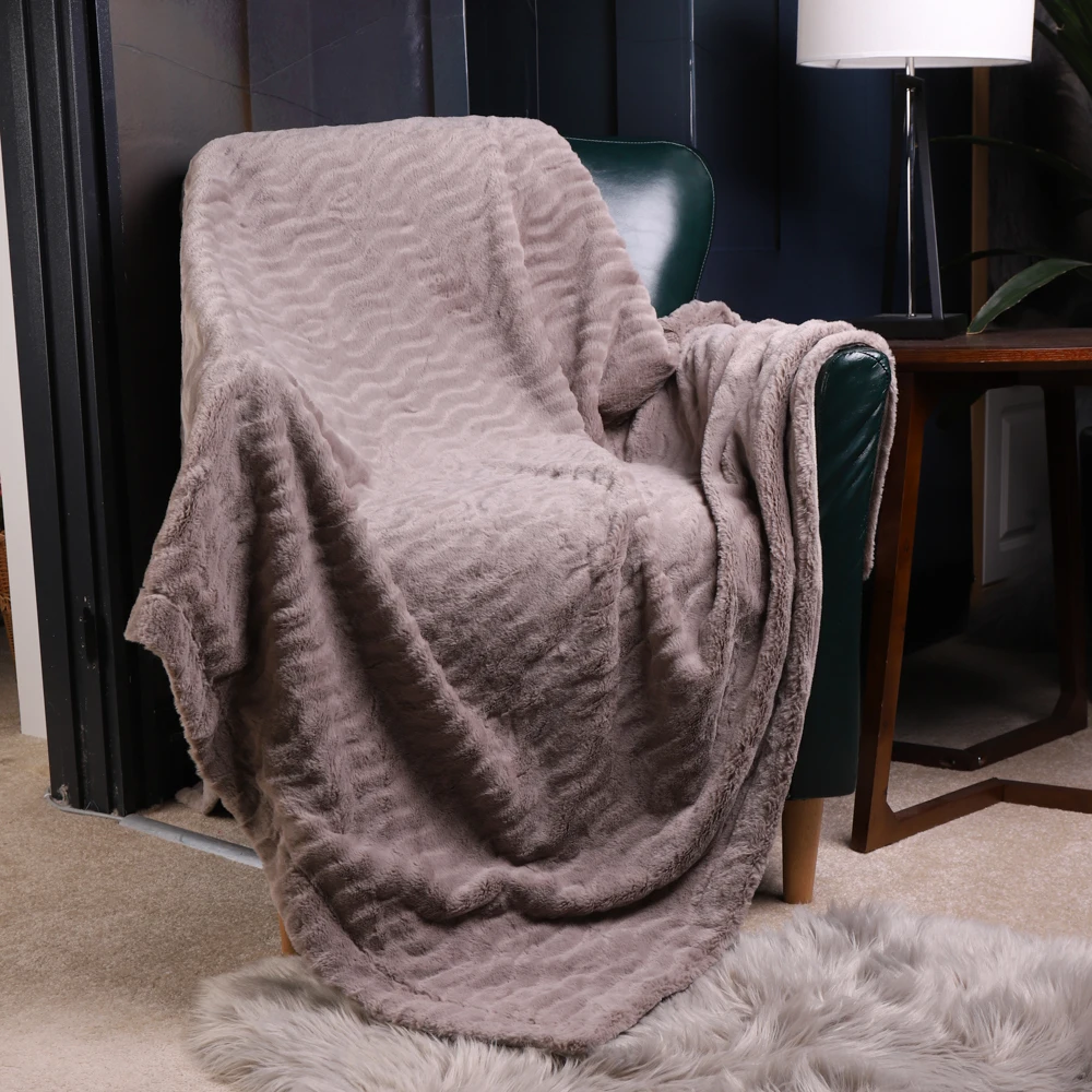 Зимнее роскошное покрывало Battilo из искусственного меха очень мягкое утолщенное