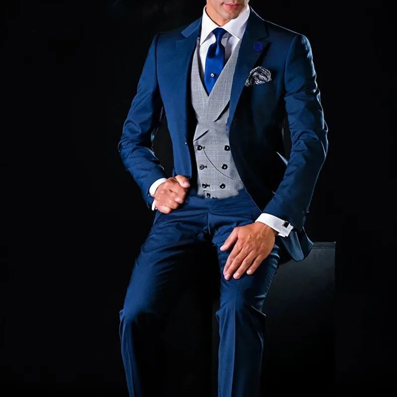 

2021 официальный свадебный смокинг для жениха 3 шт. индивидуальные деловые мужские костюмы мужская мода синяя куртка брюки с серой жилетом