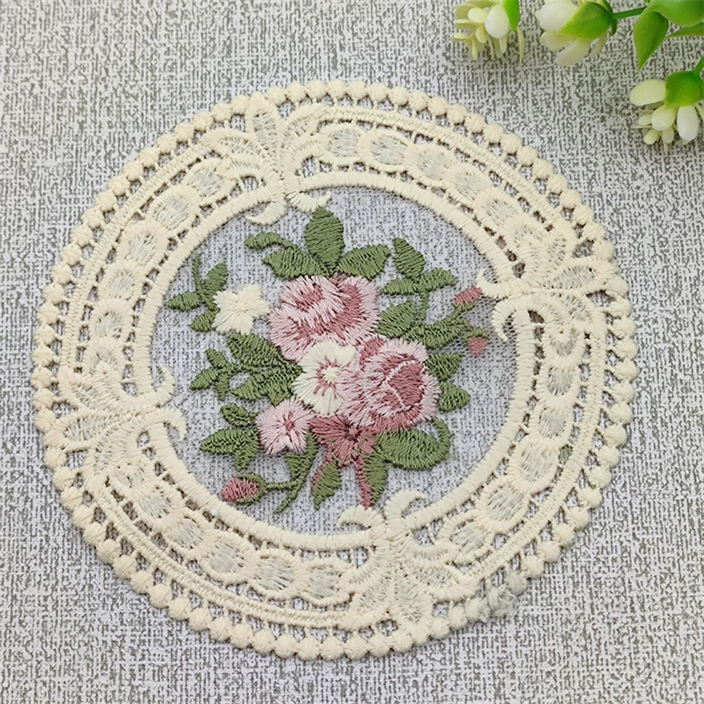 

Кружевная подставка для столовых приборов 12 см