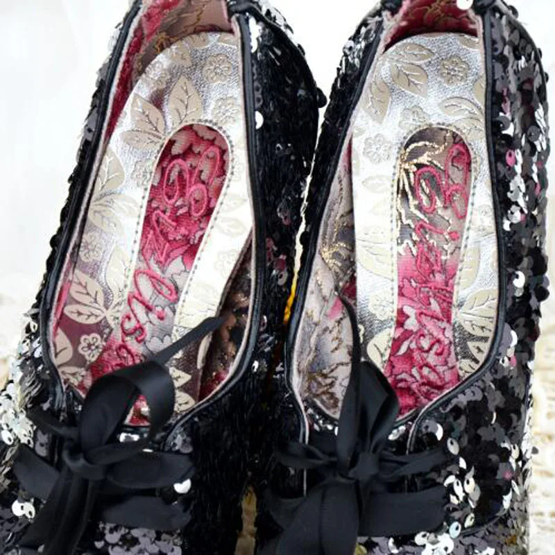 Новинка 2022 новинка туфли-лодочки с золотым кроличьим каблуком женские