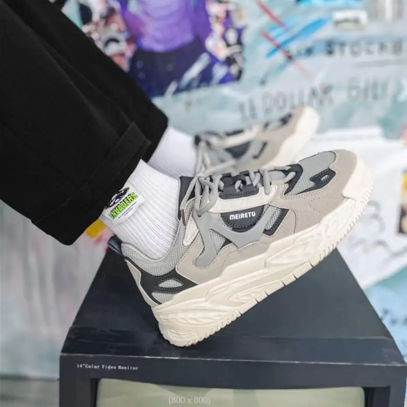 

2022 spring autumn new men's shoesThick bottom casual sports shoes Fashion men's running shoes Male sneakers tenis masculino