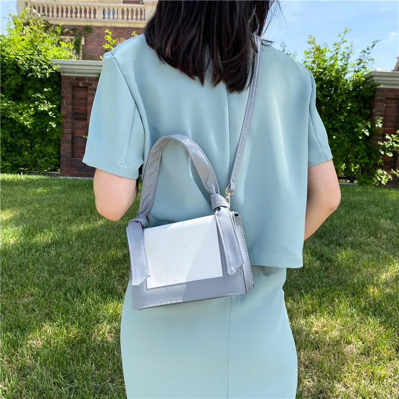 

Small bag women 2021 new Korean version of small square bag wide shoulder strap fashion Joker shoulder Messenger bag