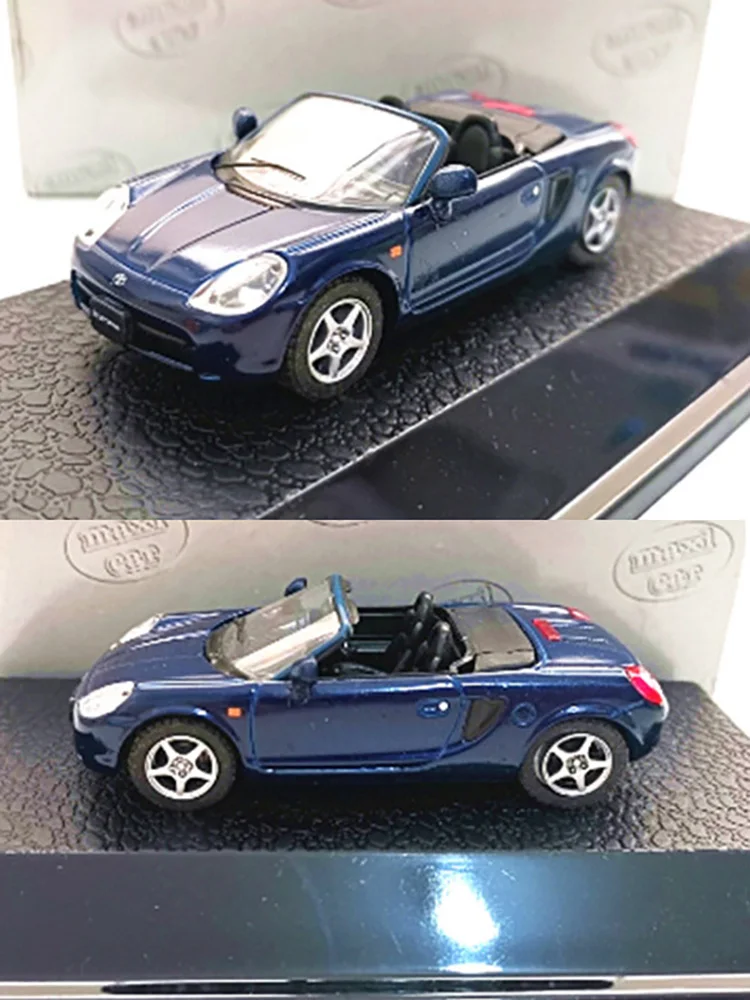 Литье под давлением 1:43 Масштаб сплава TOYOTA 2001 RAV4 RA V4 модель автомобиля литой