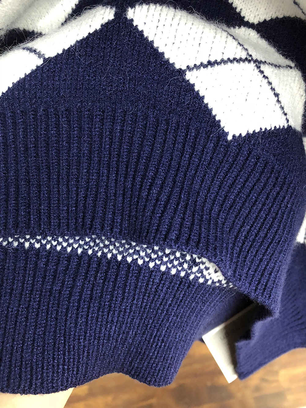 Женский жаккардовый свитер ZRN Осенний винтажный элегантный Трикотажный жилет с