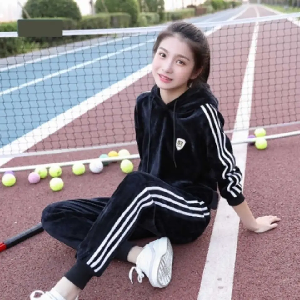 

New Autumn And Winter Double Face Plush Leisure Sports Loose Girl Two Piece Set