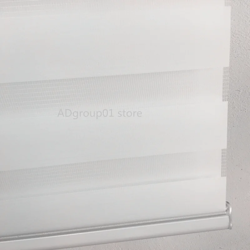 Полосатые двойные роликовые жалюзи Zebra с двойным дневным и ночным