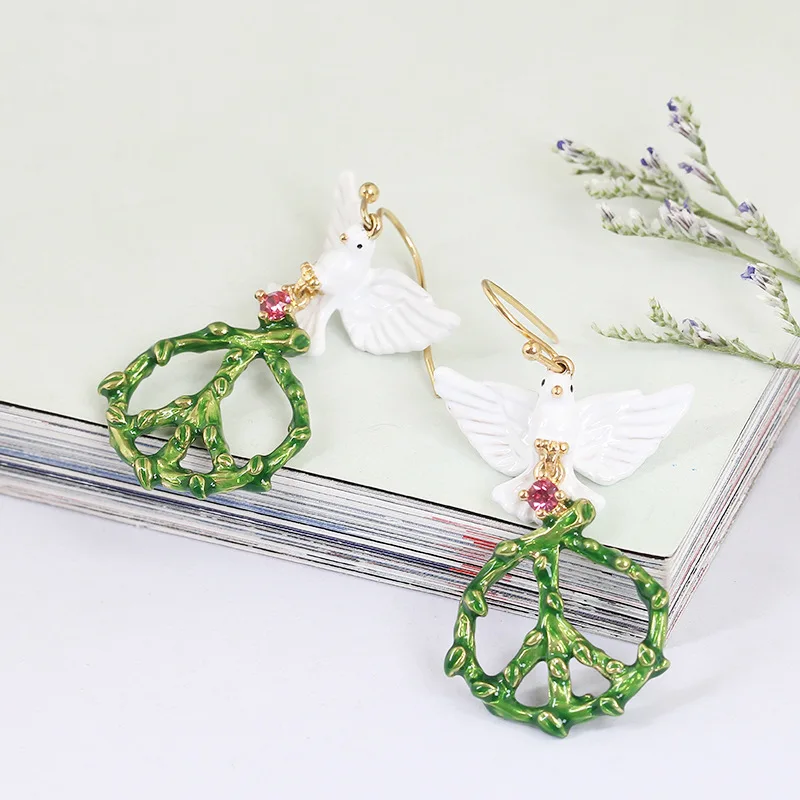 

European and American Fashion Personality Hand-painted Circle Earrings Hand-painted Enamel Glaze Peace Dove Ear Hook Jewelry