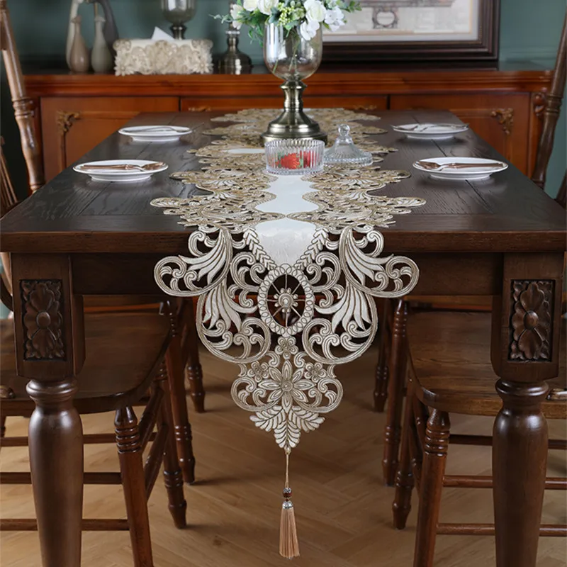 

Top luxury dining table decoration table runners elegant Embroidered table runner christmas decor lace table cloth tablecloth
