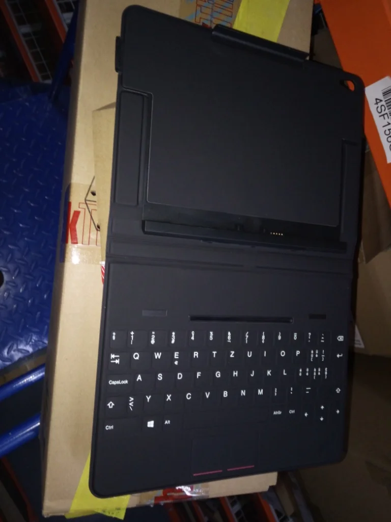 Switerland 03X9067 Планшет lenovo ThinkPad 10 с сенсорной клавиатурой etymon, кожаный чехол, американский, японский, французский, болгарский, венгерский, финский, 03X9046 - Цвет: Switerland 03X9067