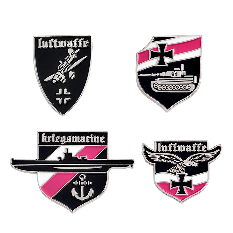 Немецкая армейская нарукавная повязка эмалированная булавка в форме