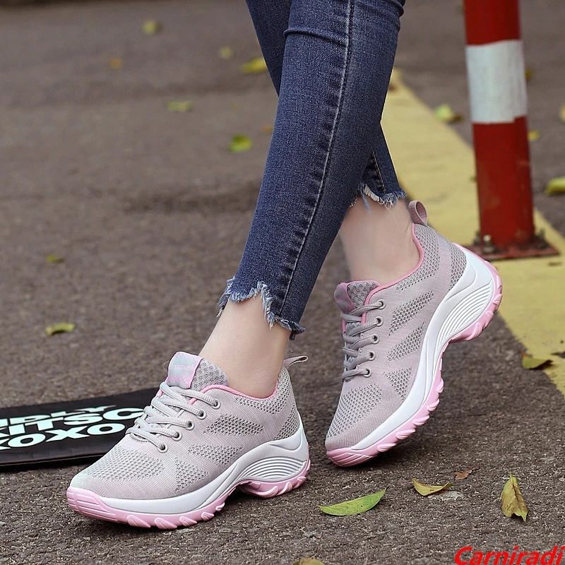 

Кроссовки женские на толстой подошве, повседневная обувь для бега, Нескользящие, с переплетением, большие размеры 42