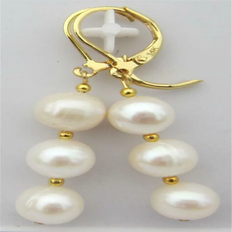 

PERFECT AAA 9-10mm SOUTH SEA WHITE PEARL EARRINGS