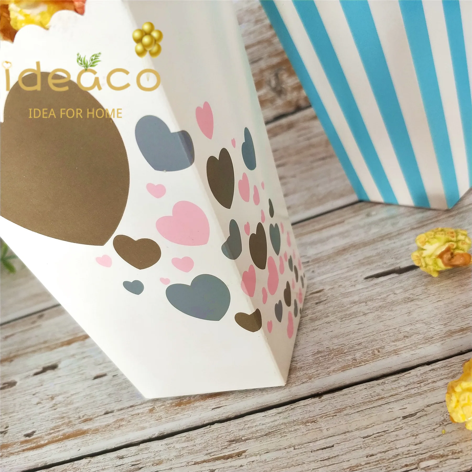 

100 Bigger Pink Gold Silver Love heart Popcorn Boxes,Valentine's Day Paper Treat Boxes,Weddings,Birthday Parties,Party Favors