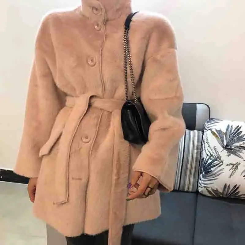 

Новинка, модное тонкое пальто из искусственного кроличьего меха, женская зимняя теплая однобортная Меховая куртка с поясом, мягкая плюшева...