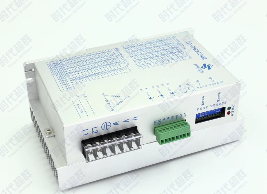 

Подлинный товар 86110 трехфазовый шаговый Драйвер блок ZD-3HE2254ML 220VAC Вход трехфазный драйвер блок шагового двигателя