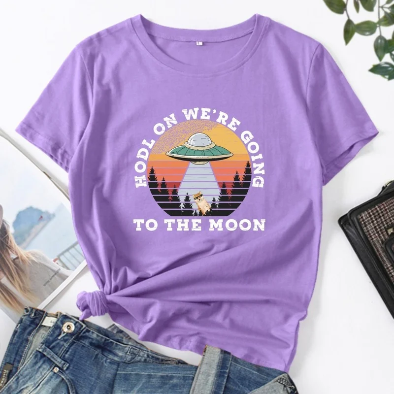 

Футболка женская летняя с коротким рукавом и круглым вырезом