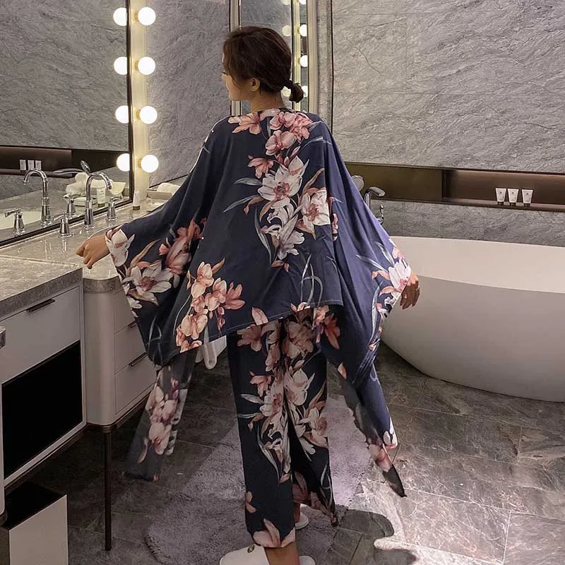 

New 4 Pieces Women Pajamas Sets Autumn Printed Elegant 4 Piece Pyjamas Set Viscose Floral Female Night Suits Pyjamas Sets