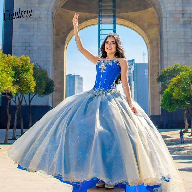

Blue Sleeveles Tiered Skirt Princess Ball Gown Quinceanera Dresses Sweetheart Beading Crystal Organza Sweet 16 Prom Party Dress
