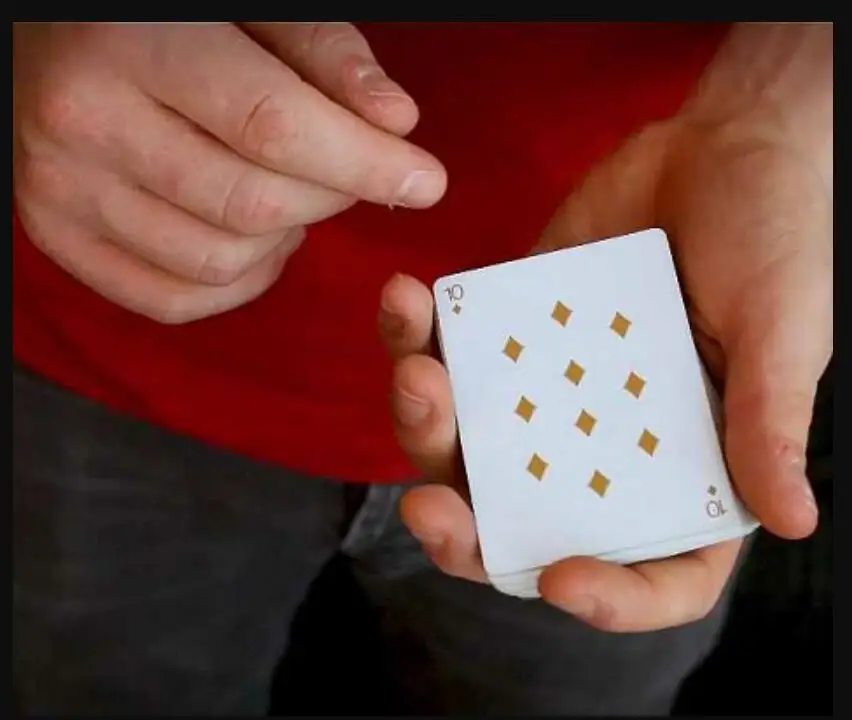 

2020 Swipe Right by Duane Williams , magic tricks (no props)