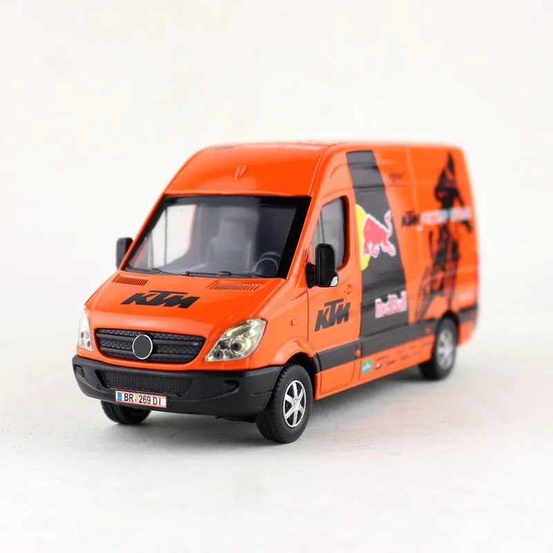 Масштаб 1:38 Sprinter MPV игрушечный автомобиль литая модель Motorcross Red Bull Racing Team